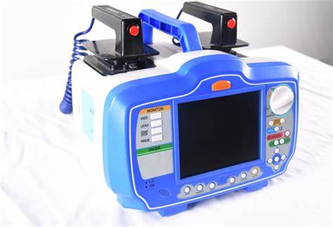 M&B DM7000 Defibrillator